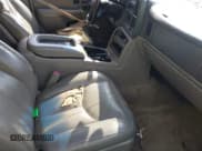 ✅ 2004 Chevrolet Suburban Z71 • VIN: 3GNFK16Z34G298648 • Лот: 41682538. Опубликован ранее на IAAI с пробегом 241 174 миль. Бесплатный доступ к архиву аукционных продаж из США и подробный отчёт об истории автомобиля на DreamBid. Изображение 5.