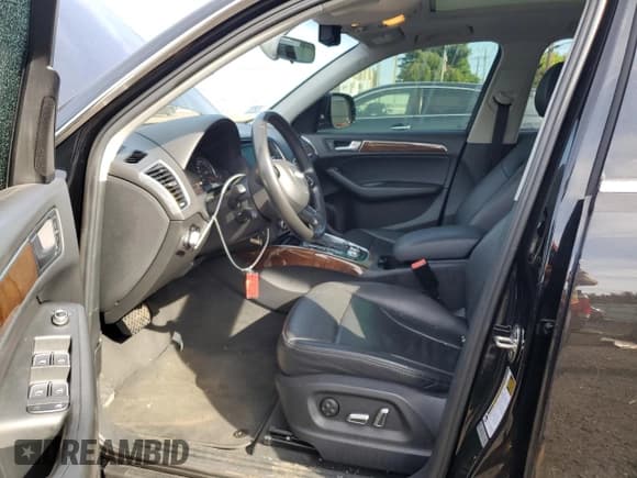 ✅ 2017 Audi Q5 Premium • VIN: WA1C2AFPXHA092820 • Lot: 70222425. Listed on Copart with 176,052 mi. Free auction sales archive from the USA and detailed vehicle history report at DreamBid. Image 7.