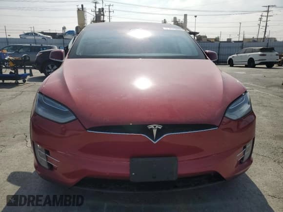 ✅ 2017 Tesla Model X 90D • VIN: 5YJXCDE21HF068943 • Lot: 85755345. Listed on Copart with 93,363 mi. Free auction sales archive from the USA and detailed vehicle history report at DreamBid. Image 5.