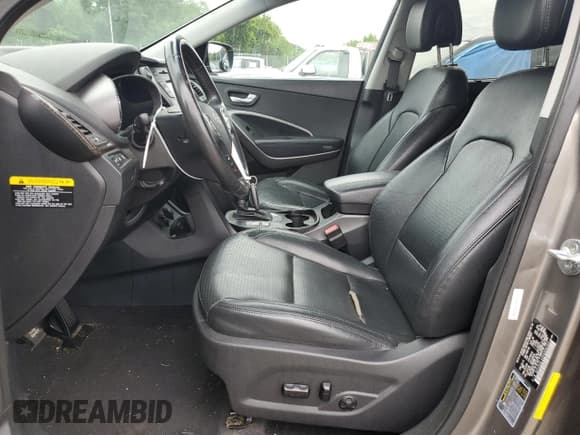 ✅ 2015 Hyundai Santa Fe • VIN: 5XYZU3LA3FG304265 • Лот: 64424324. Опубликован ранее на Copart с пробегом 109 353 миль. Бесплатный доступ к архиву аукционных продаж из США и подробный отчёт об истории автомобиля на DreamBid. Изображение 7.