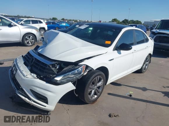 ✅ 2019 Volkswagen Jetta S • VIN: 3VWC57BU8KM061410 • Lot: 43436980. Wystawiony na IAAI z przebiegiem 93 031 mil. Bezpłatny archiwum sprzedaży aukcyjnych z USA i szczegółowy raport historii pojazdu na DreamBid. Zdjęcie 2.