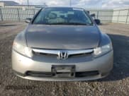 ✅ 2008 Honda Civic DX-G • VIN: 2HGFA16498H118287 • Лот: 81800295. Опубликован ранее на Copart с пробегом 194 901 миль. Бесплатный доступ к архиву аукционных продаж из США и подробный отчёт об истории автомобиля на DreamBid. Изображение 5.