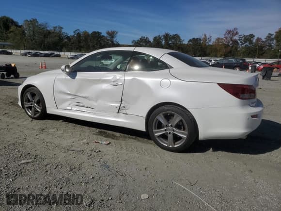 ✅ 2012 Lexus IS 250 C • VIN: JTHFF2C22C2524470 • Lot: 82737215. Listed on Copart with 123,191 mi. Free auction sales archive from the USA and detailed vehicle history report at DreamBid. Image 2.