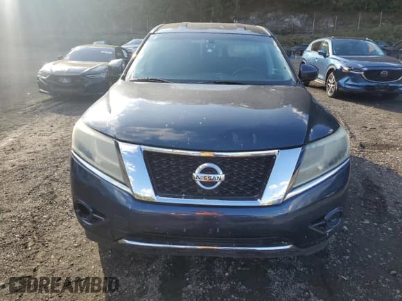 ✅ 2014 Nissan Pathfinder S • VIN: 5N1AR2MM7EC717600 • Lot: 83887535. Listed on Copart with 194,708 mi. Free auction sales archive from the USA and detailed vehicle history report at DreamBid. Image 5.