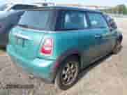 2012 MINI Hardtop with VIN WMWSU3C58CT185467, listed as a IAAI auction lot 42400558 with 303,230 mi miles and . Bid and sale history available at DreamBid. Image 4.