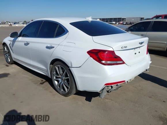 ✅ 2019 Genesis G70 Advanced • VIN: KMTG54LE9KU013535 • Lot: 43693588. Listed on IAAI with 90,794 mi. Free auction sales archive from the USA and detailed vehicle history report at DreamBid. Image 3.
