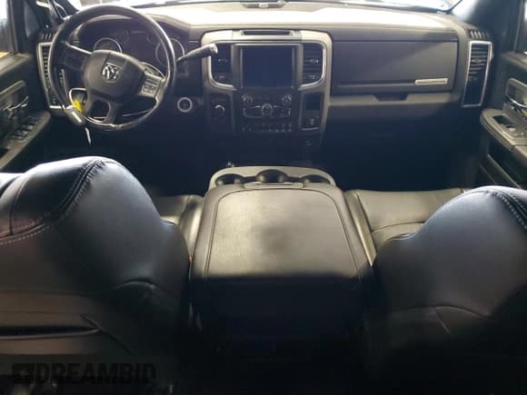 ✅ 2018 Ram 2500 Power Wagon • VIN: 3C6TR5EJ7JG347816 • Лот: 93200555. Опубликован ранее на Copart с пробегом Не указан. Бесплатный доступ к архиву аукционных продаж из США и подробный отчёт об истории автомобиля на DreamBid. Изображение 8.