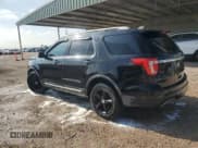 ✅ 2019 Ford Explorer XLT • VIN: 1FM5K7D81KGA95859 • Lot: 89796045. Wystawiony na Copart z przebiegiem 54 455 mil. Bezpłatny archiwum sprzedaży aukcyjnych z USA i szczegółowy raport historii pojazdu na DreamBid. Zdjęcie 2.