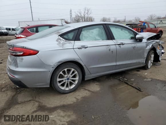 ✅ 2020 Ford Fusion SE • VIN: 3FA6P0HD6LR230701 • Lot: 93401785. Wystawiony na Copart z przebiegiem 33 602 mil. Bezpłatny archiwum sprzedaży aukcyjnych z USA i szczegółowy raport historii pojazdu na DreamBid. Zdjęcie 3.