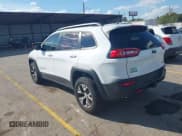 ✅ 2017 Jeep Cherokee Trailhawk L Plus • VIN: 1C4PJMBB3HD236759 • Lot: 43388245. Listed on IAAI with 34,352 mi. Free auction sales archive from the USA and detailed vehicle history report at DreamBid. Image 3.