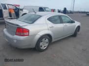 ✅ 2009 Dodge Avenger SE • VIN: 1B3LC46B39N503401 • Lot: 42021016. Wystawiony na IAAI z przebiegiem 194 722 mil. Bezpłatny archiwum sprzedaży aukcyjnych z USA i szczegółowy raport historii pojazdu na DreamBid. Zdjęcie 4.