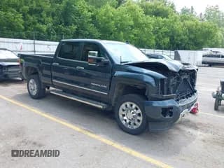 ✅ 2019 GMC Sierra 2500HD Denali • VIN: 1GT12SEY8KF114921 • Lot: 42469920. Wystawiony na IAAI z przebiegiem 86 763 mil. Bezpłatny archiwum sprzedaży aukcyjnych z USA i szczegółowy raport historii pojazdu na DreamBid. Zdjęcie 1.