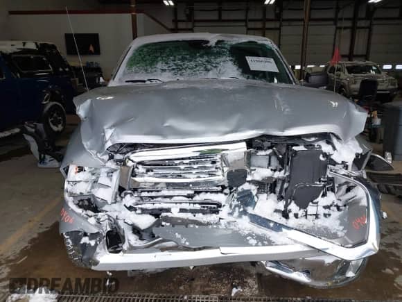 2017 Ram 1500 SLT с VIN 1C6RR7LT2HS641394, выставлен на аукционе IAAI как лот 41060406 с пробегом 105 497 миль миль и . История ставок и продаж доступна на DreamBid. Изображение 13.