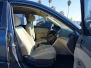 ✅ 2010 Hyundai Sonata GLS • VIN: 5NPET4AC4AH656462 • Лот: 41369580. Опубликован ранее на IAAI с пробегом 165 708 миль. Бесплатный доступ к архиву аукционных продаж из США и подробный отчёт об истории автомобиля на DreamBid. Изображение 5.