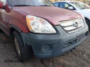 ✅ 2005 Honda CR-V EX • VIN: SHSRD788X5U325027 • Lot: 43706561. Wystawiony na IAAI z przebiegiem 450 132 mil. Bezpłatny archiwum sprzedaży aukcyjnych z USA i szczegółowy raport historii pojazdu na DreamBid. Zdjęcie 6.