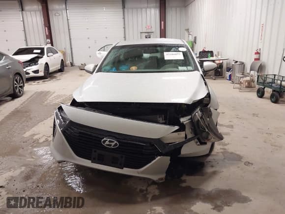 ✅ 2017 Hyundai Ioniq Blue • VIN: KMHC65LCXHU057496 • Lot: 43586853. Listed on IAAI with 42,659 mi. Free auction sales archive from the USA and detailed vehicle history report at DreamBid. Image 13.