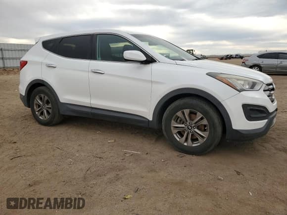 ✅ 2016 Hyundai Santa Fe • VIN: 5XYZT3LB6GG336799 • Lot: 92733745. Listed on Copart with 97,802 mi. Free auction sales archive from the USA and detailed vehicle history report at DreamBid. Image 4.
