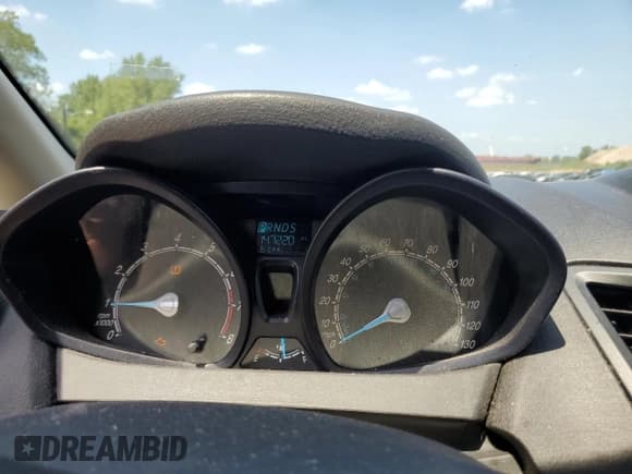 ✅ 2014 Ford Fiesta S • VIN: 3FADP4TJ3EM196793 • Лот: 68580835. Опубликован ранее на Copart с пробегом 147 220 миль. Бесплатный доступ к архиву аукционных продаж из США и подробный отчёт об истории автомобиля на DreamBid. Изображение 9.