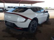 ✅ 2022 Kia EV6 Wind • VIN: KNDC34LA7N5040909 • Лот: 41925811. Опубликован ранее на IAAI с пробегом 48 768 миль. Бесплатный доступ к архиву аукционных продаж из США и подробный отчёт об истории автомобиля на DreamBid. Изображение 4.