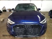 ✅ 2023 Audi A3 Premium • VIN: WAUGUDGYXPA025723 • Lot: 70868673. Wystawiony na Copart z przebiegiem 18 162 mil. Bezpłatny archiwum sprzedaży aukcyjnych z USA i szczegółowy raport historii pojazdu na DreamBid. Zdjęcie 5.