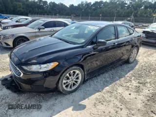✅ 2020 Ford Fusion SE • VIN: 3FA6P0H71LR263244 • Lot: 68086815. Listed on Copart with 105,277 mi. Free auction sales archive from the USA and detailed vehicle history report at DreamBid. Image 1.