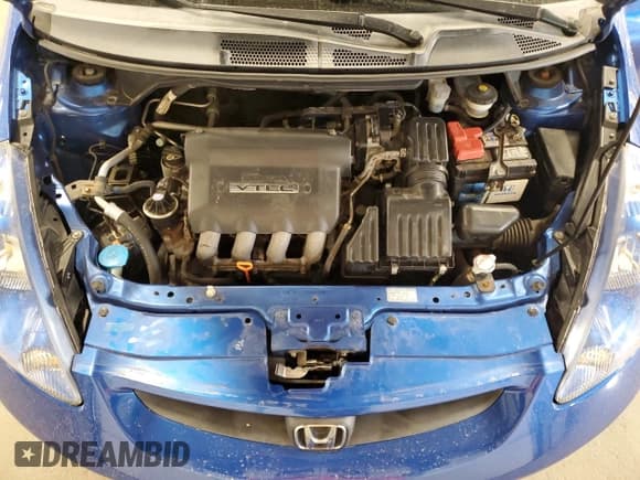 ✅ 2008 Honda Fit • VIN: JHMGD37418S011567 • Lot: 53704705. Wystawiony na Copart z przebiegiem 208 457 mil. Bezpłatny archiwum sprzedaży aukcyjnych z USA i szczegółowy raport historii pojazdu na DreamBid. Zdjęcie 11.