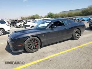 ✅ 2015 Dodge Challenger SRT Hellcat • VIN: 2C3CDZC97FH909393 • Lot: 67769865. Wystawiony na Copart z przebiegiem 45 212 mil mil. Skorzystaj z bezpłatnego archiwum sprzedaży aukcyjnych z USA i zobacz szczegółowy raport historii pojazdu na DreamBid. Zdjęcie 1.