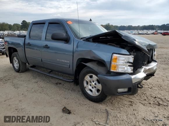 ✅ 2007 Chevrolet Silverado 1500 1LT • VIN: 2GCEK13M271733668 • Lot: 86884205. Listed on Copart with 272,200 mi. Free auction sales archive from the USA and detailed vehicle history report at DreamBid. Image 4.