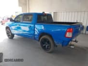✅ 2020 Ram 1500 Big Horn • VIN: 1C6SRFFT2LN382923 • Lot: 43510001. Wystawiony na IAAI z przebiegiem 95 590 mil. Bezpłatny archiwum sprzedaży aukcyjnych z USA i szczegółowy raport historii pojazdu na DreamBid. Zdjęcie 3.
