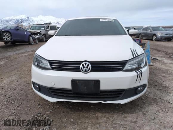 ✅ 2011 Volkswagen Jetta SEL • VIN: 3VWLZ7AJ4BM364163 • Лот: 50105095. Опубликован ранее на Copart с пробегом 241 174 миль. Бесплатный доступ к архиву аукционных продаж из США и подробный отчёт об истории автомобиля на DreamBid. Изображение 5.