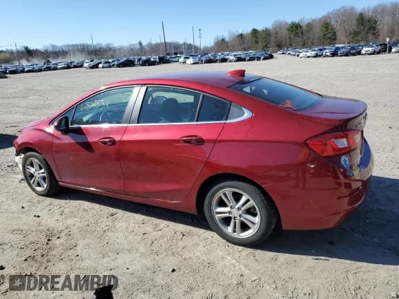 ✅ 2018 Chevrolet Cruze LT • VIN: 1G1BE5SM7J7139714 • Лот: 47842953. Опубликован ранее на Copart с пробегом 65 725 миль. Бесплатный доступ к архиву аукционных продаж из США и подробный отчёт об истории автомобиля на DreamBid. Изображение 2.