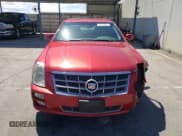 ✅ 2010 Cadillac STS AWD • VIN: 1G6DU6EV1A0100237 • Lot: 67469374. Wystawiony na Copart z przebiegiem 117 374 mil. Bezpłatny archiwum sprzedaży aukcyjnych z USA i szczegółowy raport historii pojazdu na DreamBid. Zdjęcie 5.