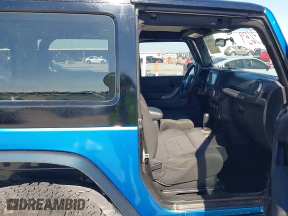 2012 Jeep Wrangler Sport с VIN 1C4GJWAG8CL199036, выставлен на аукционе IAAI как лот 43443659 с пробегом 100 492 миль миль и . История ставок и продаж доступна на DreamBid. Изображение 5.
