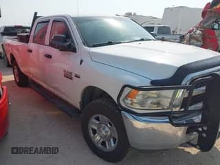 ✅ 2017 Ram 2500 Tradesman • VIN: 3C6TR5HT3HG554310 • Lot: 42501591. Wystawiony na IAAI z przebiegiem 226 721 mil. Bezpłatny archiwum sprzedaży aukcyjnych z USA i szczegółowy raport historii pojazdu na DreamBid. Zdjęcie 1.