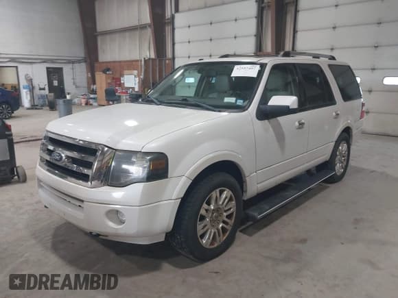 ✅ 2011 Ford Expedition Limited • VIN: 1FMJU2A54BEF43951 • Lot: 42557407. Listed on IAAI with 160,705 mi. Free auction sales archive from the USA and detailed vehicle history report at DreamBid. Image 18.