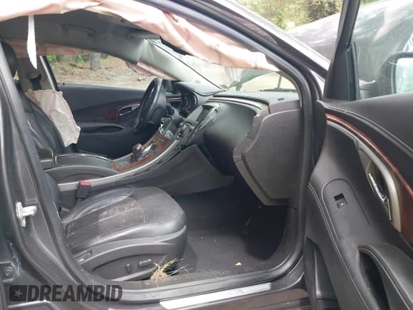 ✅ 2013 Buick LaCrosse Leather • VIN: 1G4GC5E31DF123570 • Lot: 42222947. Wystawiony na IAAI z przebiegiem 122 462 mil. Bezpłatny archiwum sprzedaży aukcyjnych z USA i szczegółowy raport historii pojazdu na DreamBid. Zdjęcie 5.