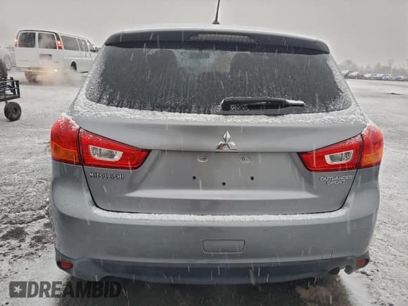 ✅ 2016 Mitsubishi Outlander ES • VIN: JA4AR3AU0GZ054458 • Lot: 95112125. Listed on Copart with 163,674 mi. Free auction sales archive from the USA and detailed vehicle history report at DreamBid. Image 6.