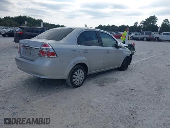 ✅ 2008 Chevrolet Aveo LS • VIN: KL1TD56698B019311 • Lot: 43789153. Listed on IAAI with 138,535 mi. Free auction sales archive from the USA and detailed vehicle history report at DreamBid. Image 4.