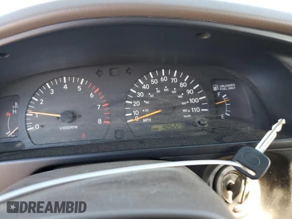 ✅ 2000 Toyota Tacoma PreRunner • VIN: 4TASM92N0YZ678647 • Lot: 82546795. Listed on Copart with 405,229 mi. Free auction sales archive from the USA and detailed vehicle history report at DreamBid. Image 9.