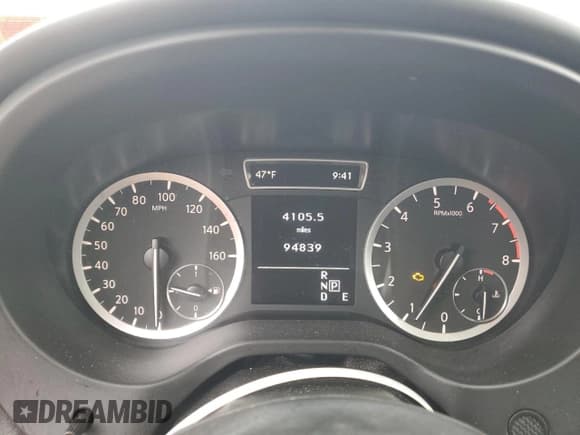 ✅ 2018 Infiniti QX30 Essential • VIN: SJKCH5CR7JA057432 • Lot: 57773095. Listed on Copart with 94,839 mi. Free auction sales archive from the USA and detailed vehicle history report at DreamBid. Image 9.