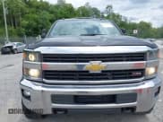 ✅ 2015 Chevrolet Silverado 2500HD LT • VIN: 1GC2KVEG6FZ509763 • Lot: 42538078. Wystawiony na IAAI z przebiegiem 143 756 mil. Bezpłatny archiwum sprzedaży aukcyjnych z USA i szczegółowy raport historii pojazdu na DreamBid. Zdjęcie 12.
