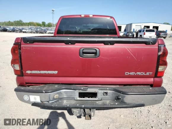 ✅ 2005 Chevrolet Silverado 1500 LT • VIN: 2GCEC19T751392373 • Лот: 53318345. Опубликован ранее на Copart с пробегом 206 126 миль. Бесплатный доступ к архиву аукционных продаж из США и подробный отчёт об истории автомобиля на DreamBid. Изображение 6.