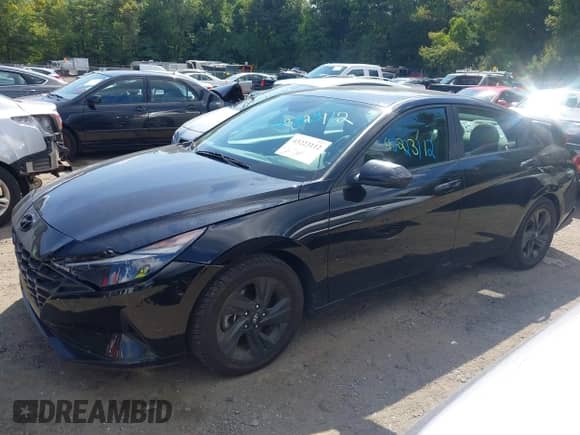 2021 Hyundai Elantra SEL с VIN 5NPLM4AG9MH043281, выставлен на аукционе IAAI как лот 43223112 с пробегом 24 902 миль миль и . История ставок и продаж доступна на DreamBid. Изображение 14.