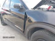 ✅ 2022 Ford Police Interceptor Utility • VIN: 1FM5K8AB5NGC23658 • Lot: 41146628. Wystawiony na IAAI z przebiegiem 16 840 mil. Bezpłatny archiwum sprzedaży aukcyjnych z USA i szczegółowy raport historii pojazdu na DreamBid. Zdjęcie 16.