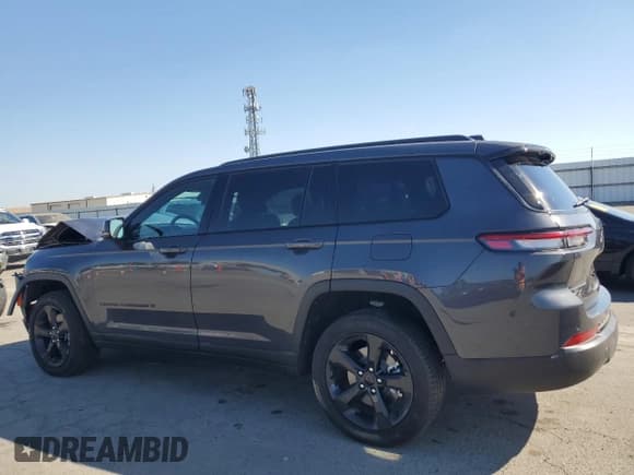 ✅ 2025 Jeep Grand Cherokee Limited • VIN: 1C4RJKBG0S8667262 • Lot: 85180675. Wystawiony na Copart z przebiegiem 10 444 mil. Bezpłatny archiwum sprzedaży aukcyjnych z USA i szczegółowy raport historii pojazdu na DreamBid. Zdjęcie 2.
