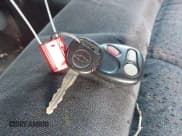 ✅ 2002 Chevrolet Silverado 2500HD • VIN: 1GCHK29U62E106361 • Lot: 39156047. Wystawiony na IAAI z przebiegiem 182 281 mil. Bezpłatny archiwum sprzedaży aukcyjnych z USA i szczegółowy raport historii pojazdu na DreamBid. Zdjęcie 11.