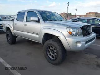 ✅ 2006 Toyota Tacoma PreRunner • VIN: 5TEJU62N16Z282811 • Lot: 43396068. Wystawiony na IAAI z przebiegiem 204 867 mil. Bezpłatny archiwum sprzedaży aukcyjnych z USA i szczegółowy raport historii pojazdu na DreamBid. Zdjęcie 1.