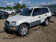 ✅ 1998 Toyota RAV4 • VIN: JT3HP10VXW0159508 • Lot: 60565095. Listed on Copart with 207,017 mi. Free auction sales archive from the USA and detailed vehicle history report at DreamBid. Image 1.