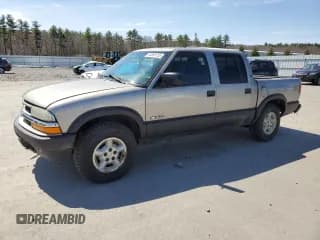 ✅ 2004 Chevrolet S-10 LS • VIN: 1GCDT13X44K113046 • Лот: 53899735. Опубликован ранее на Copart с пробегом 149 144 миль. Бесплатный доступ к архиву аукционных продаж из США и подробный отчёт об истории автомобиля на DreamBid. Изображение 1.
