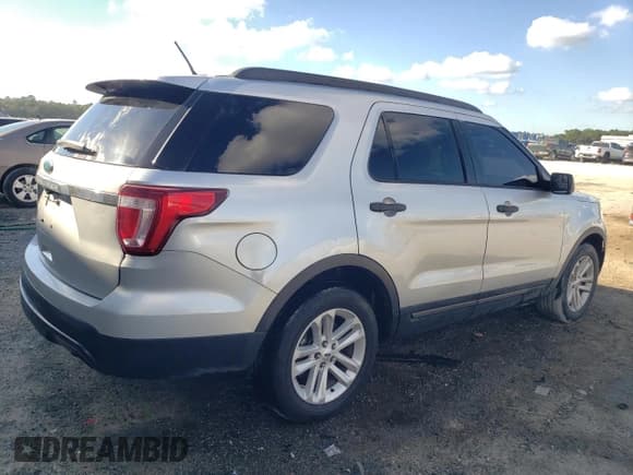 ✅ 2016 Ford Explorer • VIN: 1FM5K7B80GGA88797 • Лот: 86222785. Опубликован ранее на Copart с пробегом 142 899 миль. Бесплатный доступ к архиву аукционных продаж из США и подробный отчёт об истории автомобиля на DreamBid. Изображение 3.